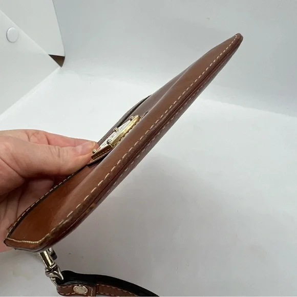 Dooney & Bourke Brown Leather Wristlet Zip Clutch Wallet | Classic Logo | EUC - Picture 7 of 11
